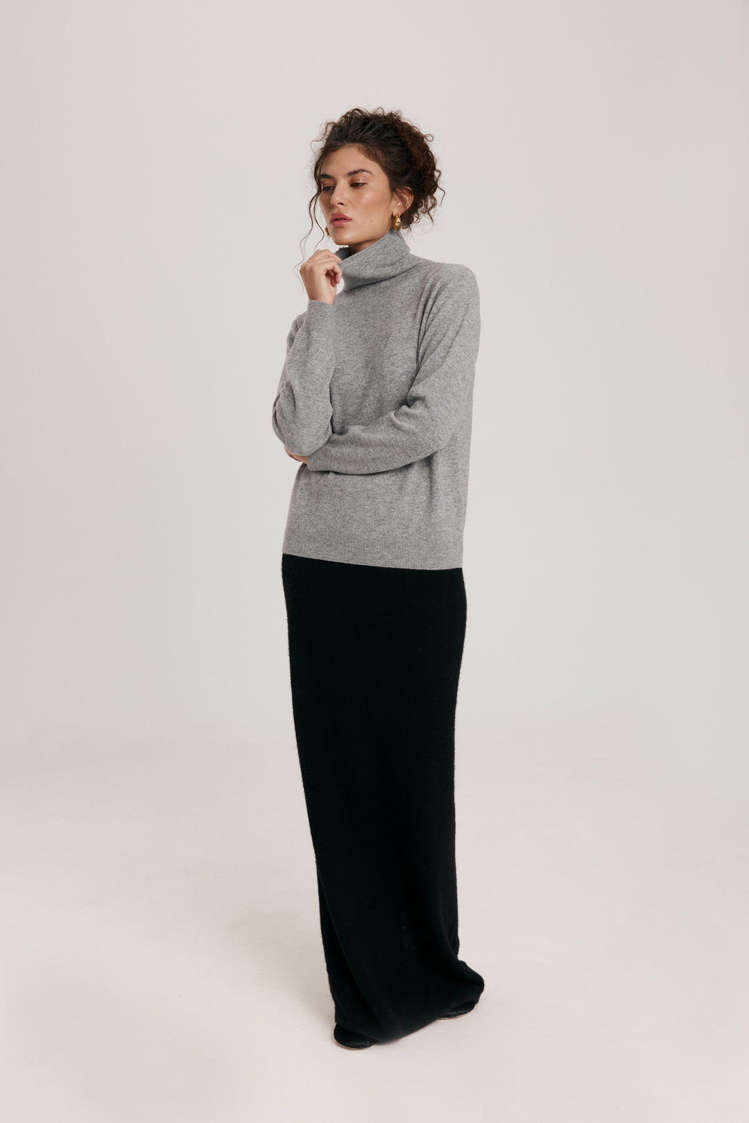 Turtleneck Cashmere Long Sleeve Sweater