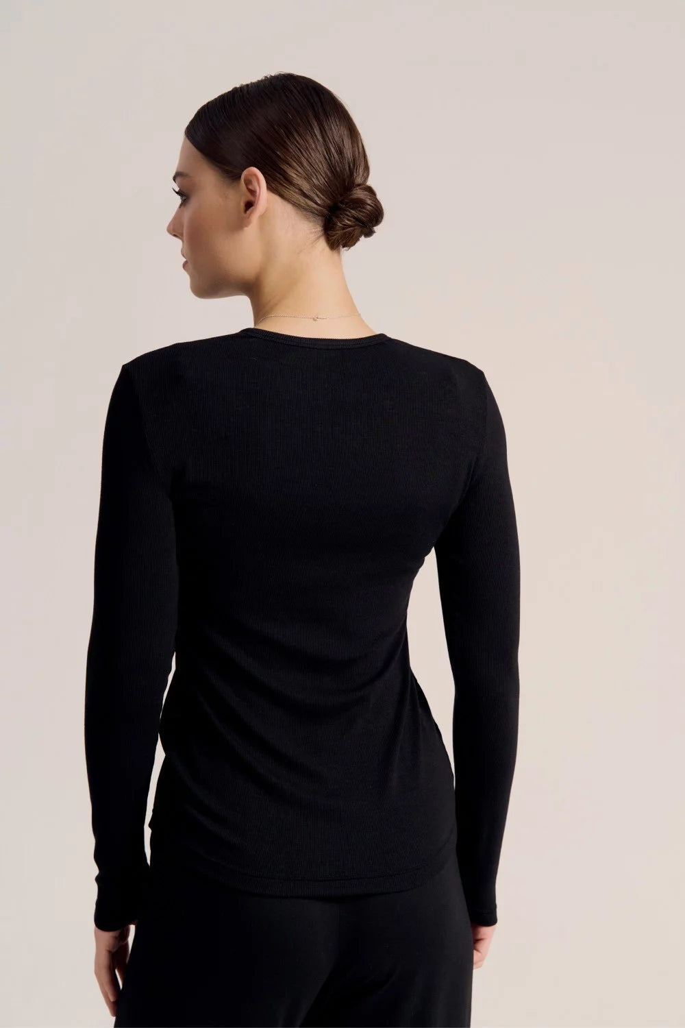 Emma black longsleeve