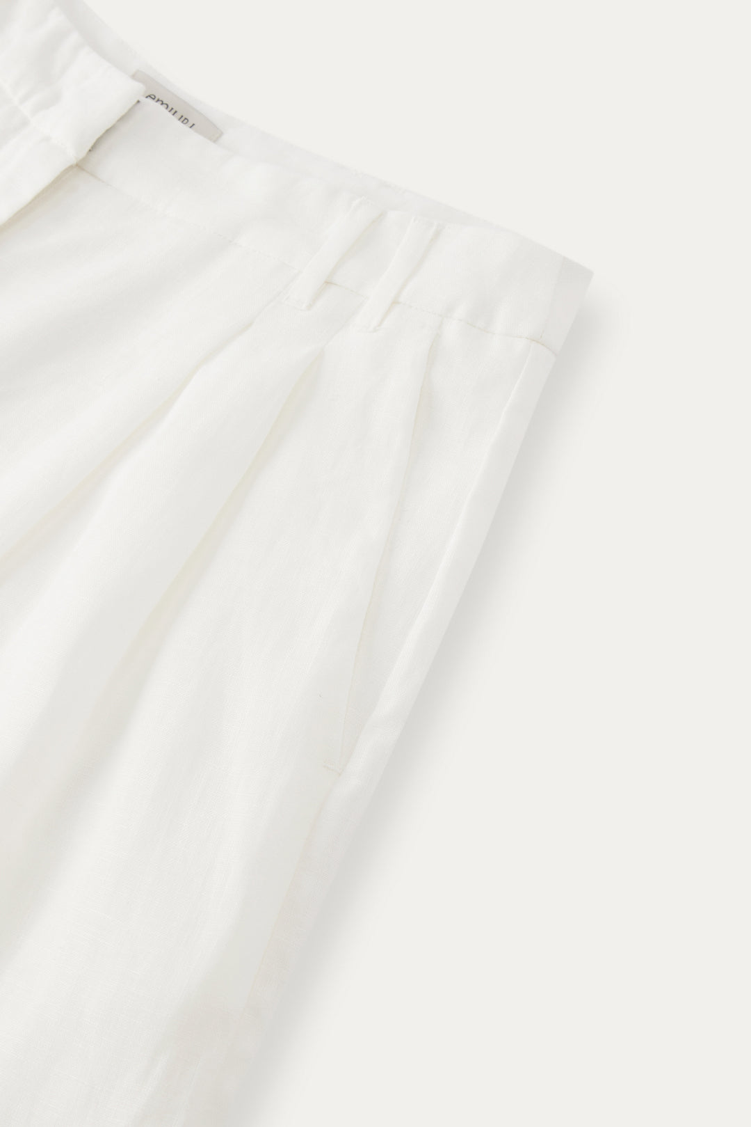 Pina Linen Shorts